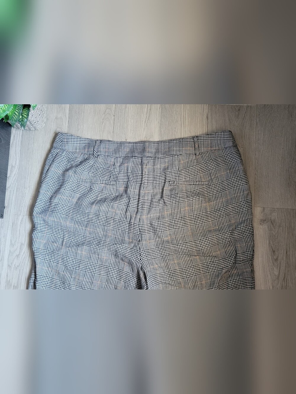 Veronica Beard Gemini Linen Blend Houndstooth Plaid Crop Pant in Navy Multi, 26 - Picture 13 of 16